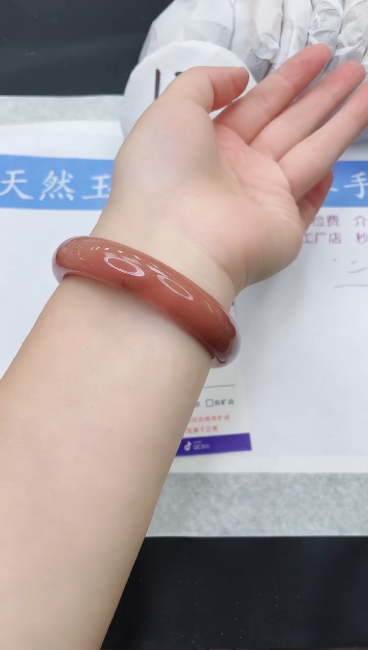 【闪购商品】石英质玉手镯未镶嵌H218-60+