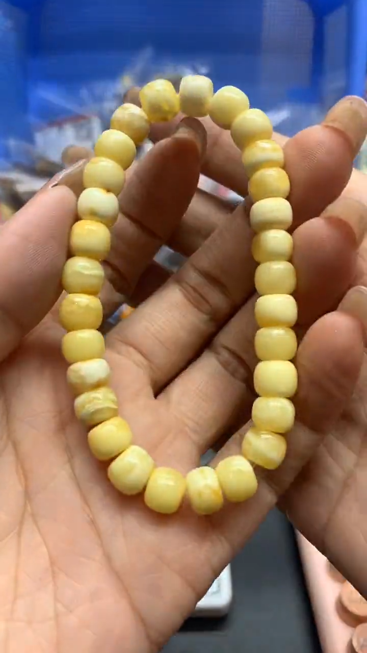 未镶嵌琥珀珠宝奇石1512