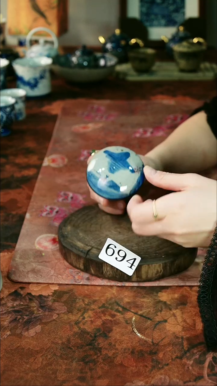 茶碗...........694