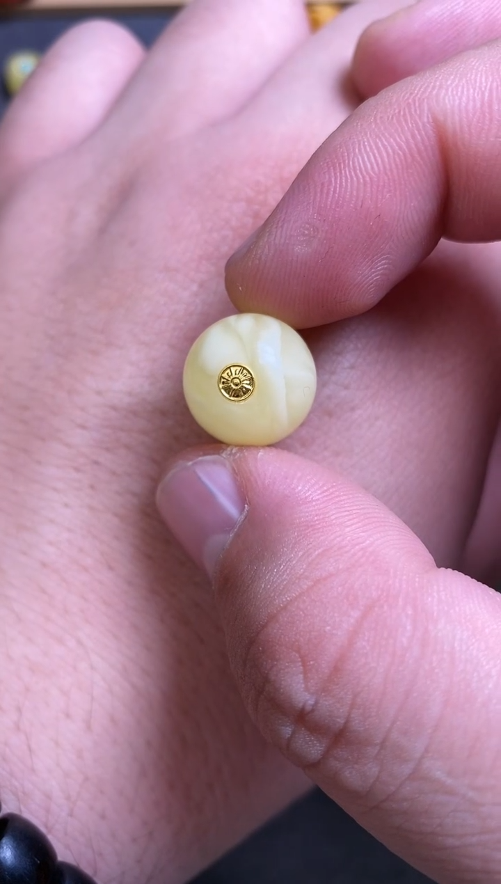 【闪购商品】蜜蜡珠宝奇石足金镶嵌14mm