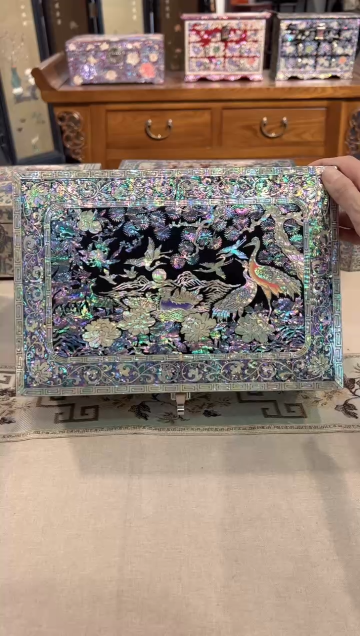 【闪购商品】鱼锁满贝底弘贝雅螺钿漆器文化馆