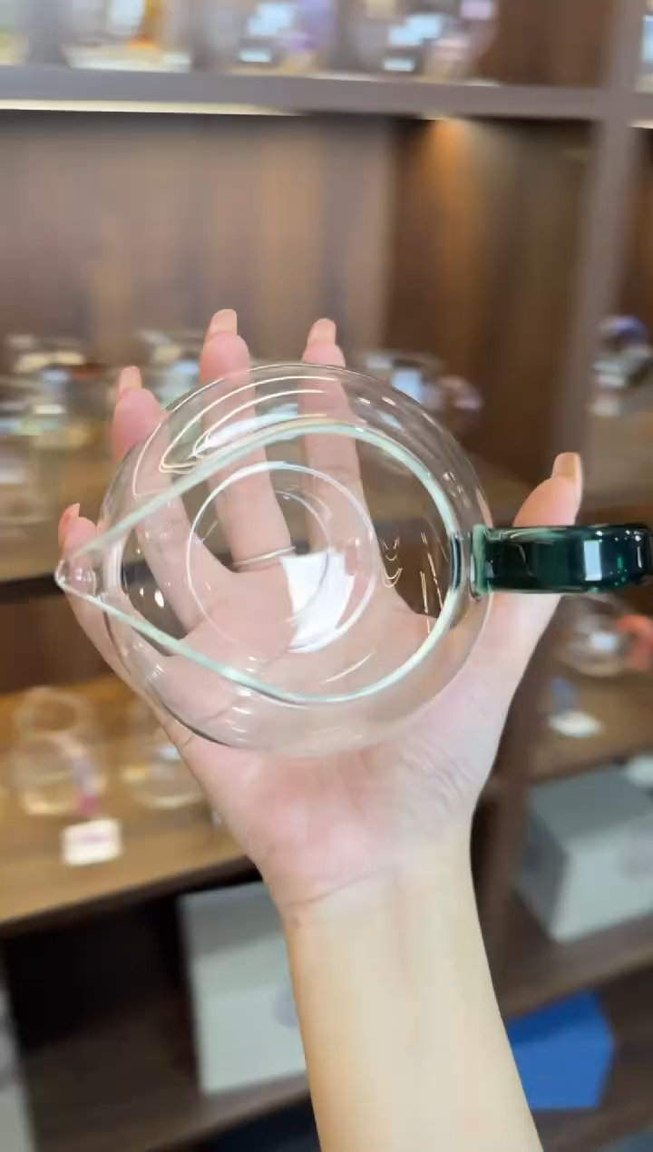 C****?破价 淡然墨绿色