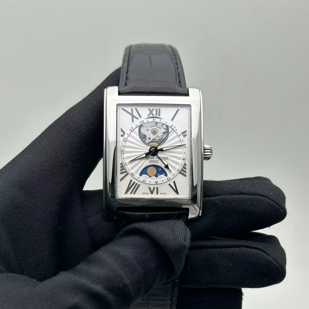95新 FREDERIQUE CONSTANT/康斯登 康斯登 月相镂空盘面  46x34MM