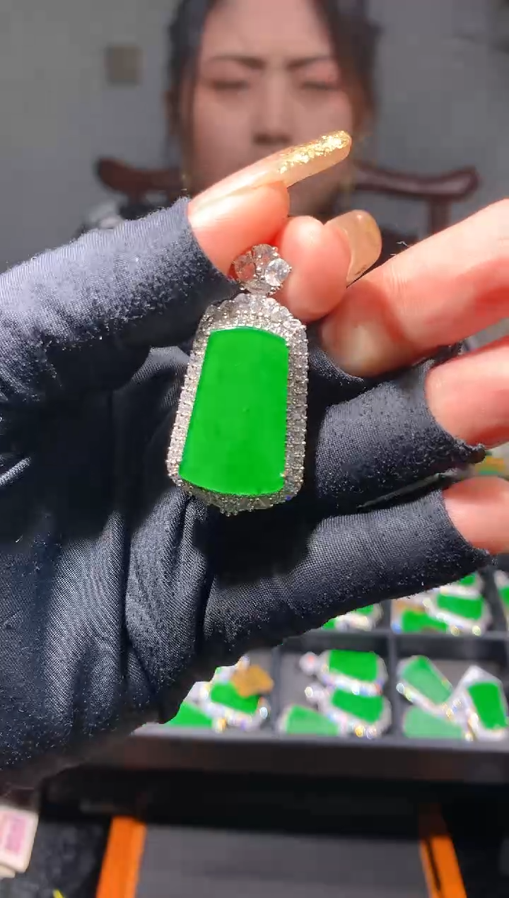 【闪购商品】定制翡翠未镶嵌27定制翡翠-多样性发货（发其一）