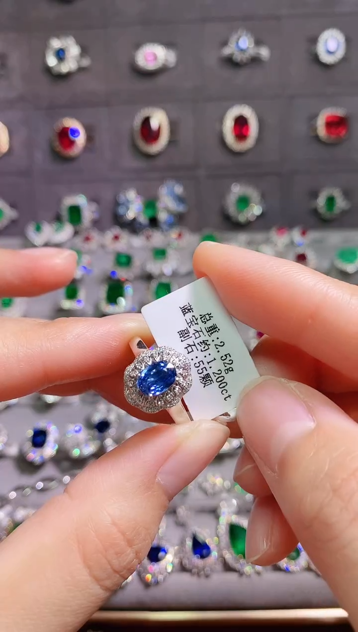 【闪购商品】蓝宝石18K金戒指18K金镶嵌1