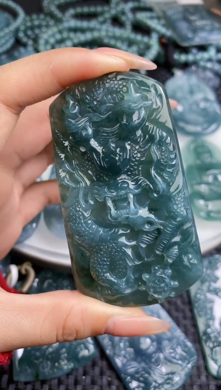 【闪购商品】翡翠颈饰未镶嵌111111111