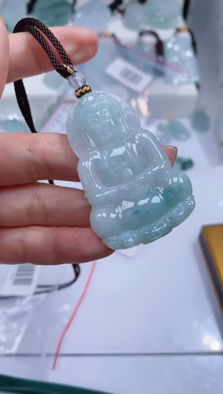 颈饰未镶嵌翡翠吊坠