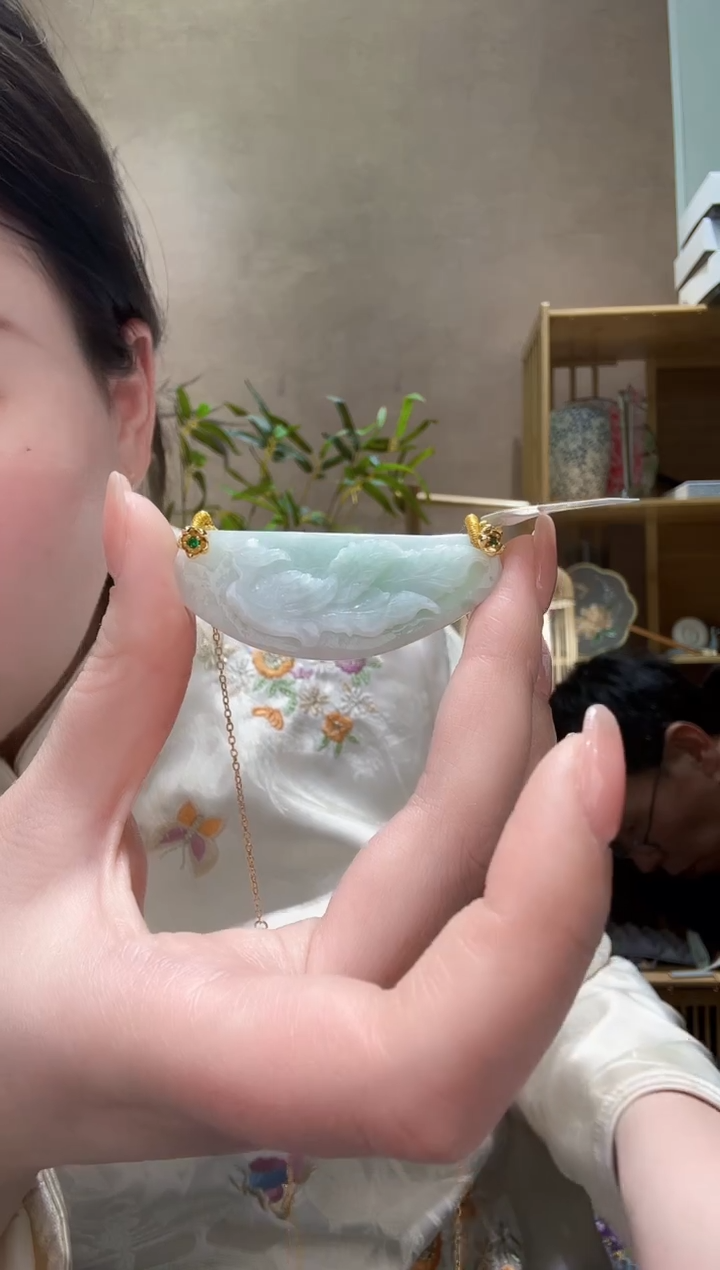 【闪购商品】翡翠颈饰未镶嵌吊坠