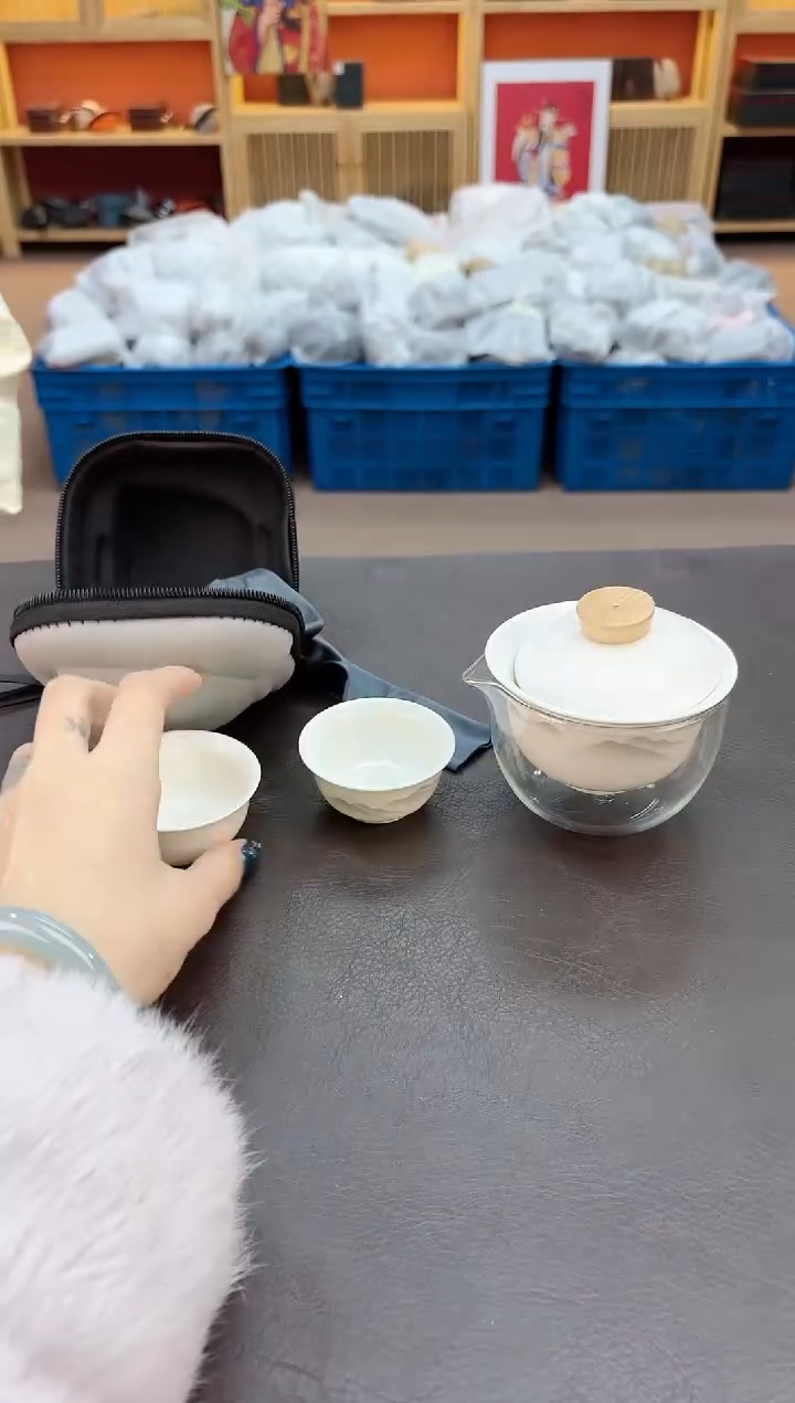 【闪购商品】摆件瓷SC1111111111111