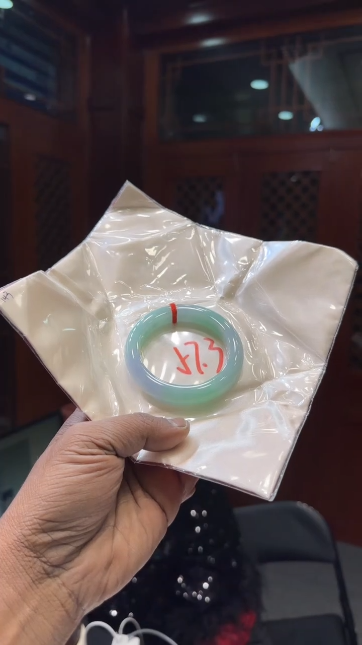 【闪购商品】翡翠手镯未镶嵌手镯