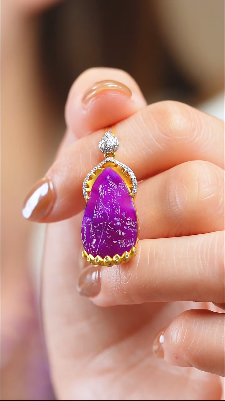 苏纪石（舒俱来）18K金镶嵌吊坠(不含链)86