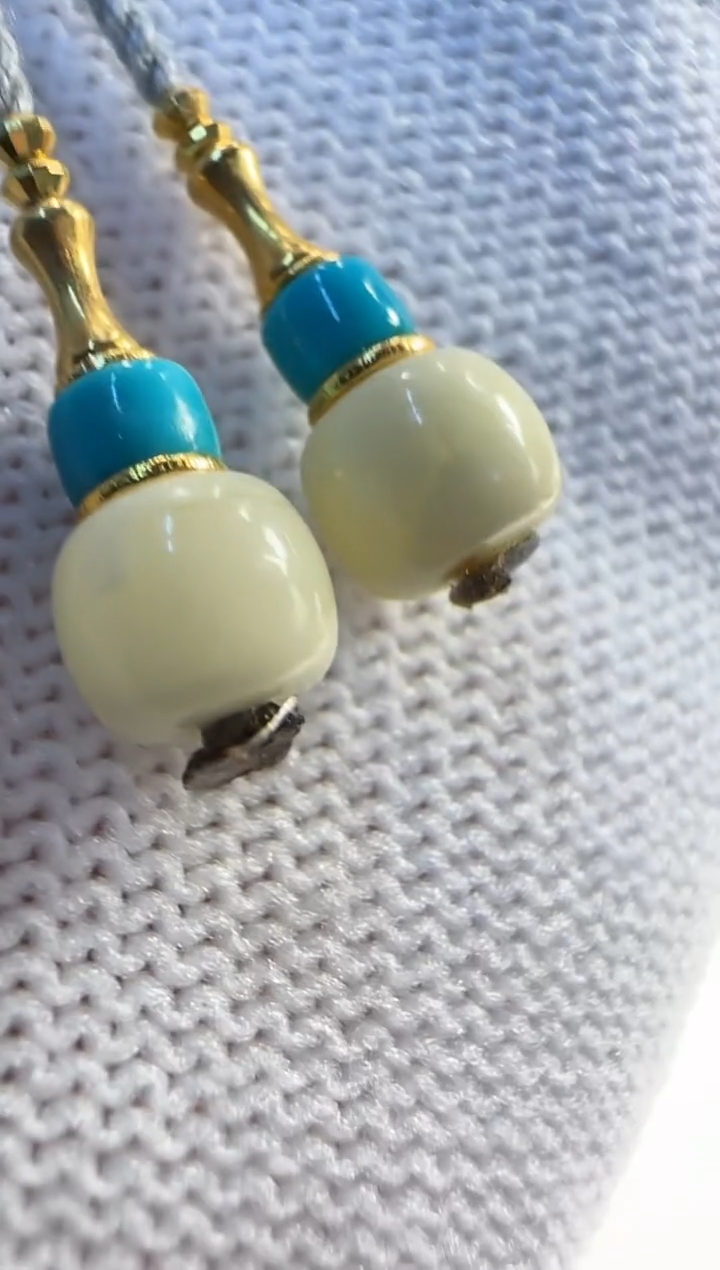 未镶嵌蜜蜡裸石宠**魔配饰配饰