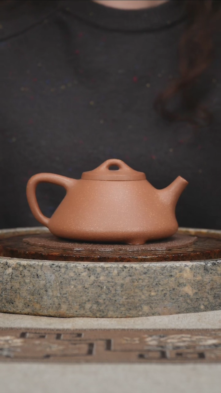 【闪购商品】紫砂茶壶冷金黄子冶石瓢240cc