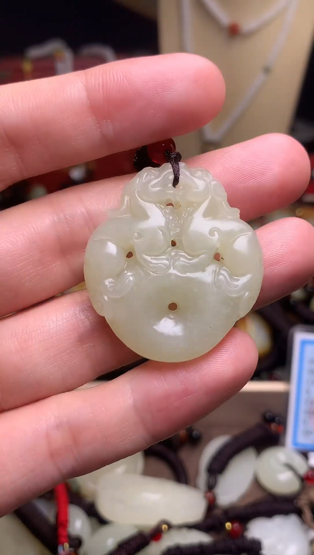 颈饰未镶嵌和田玉新疆料青海料清水和田玉吊坠