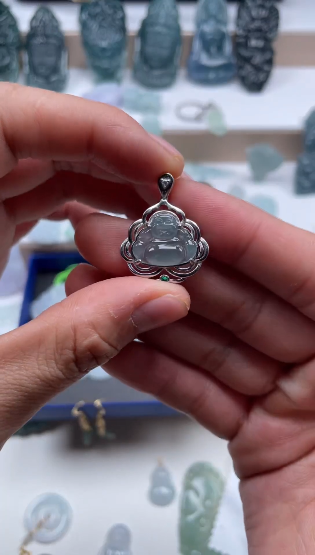 颈饰未镶嵌翡翠天然翡翠A货