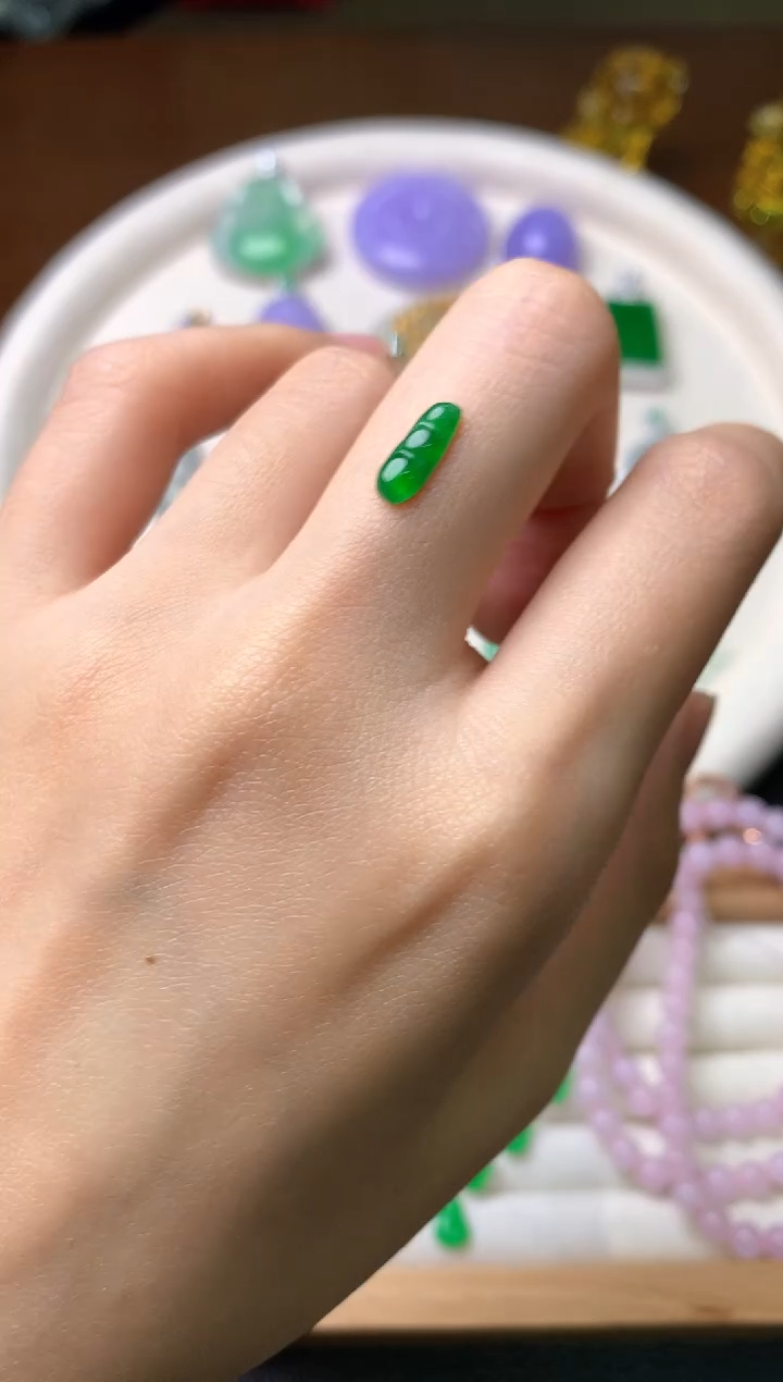 【闪购商品】定制翡翠未镶嵌裸石（镶嵌定制）