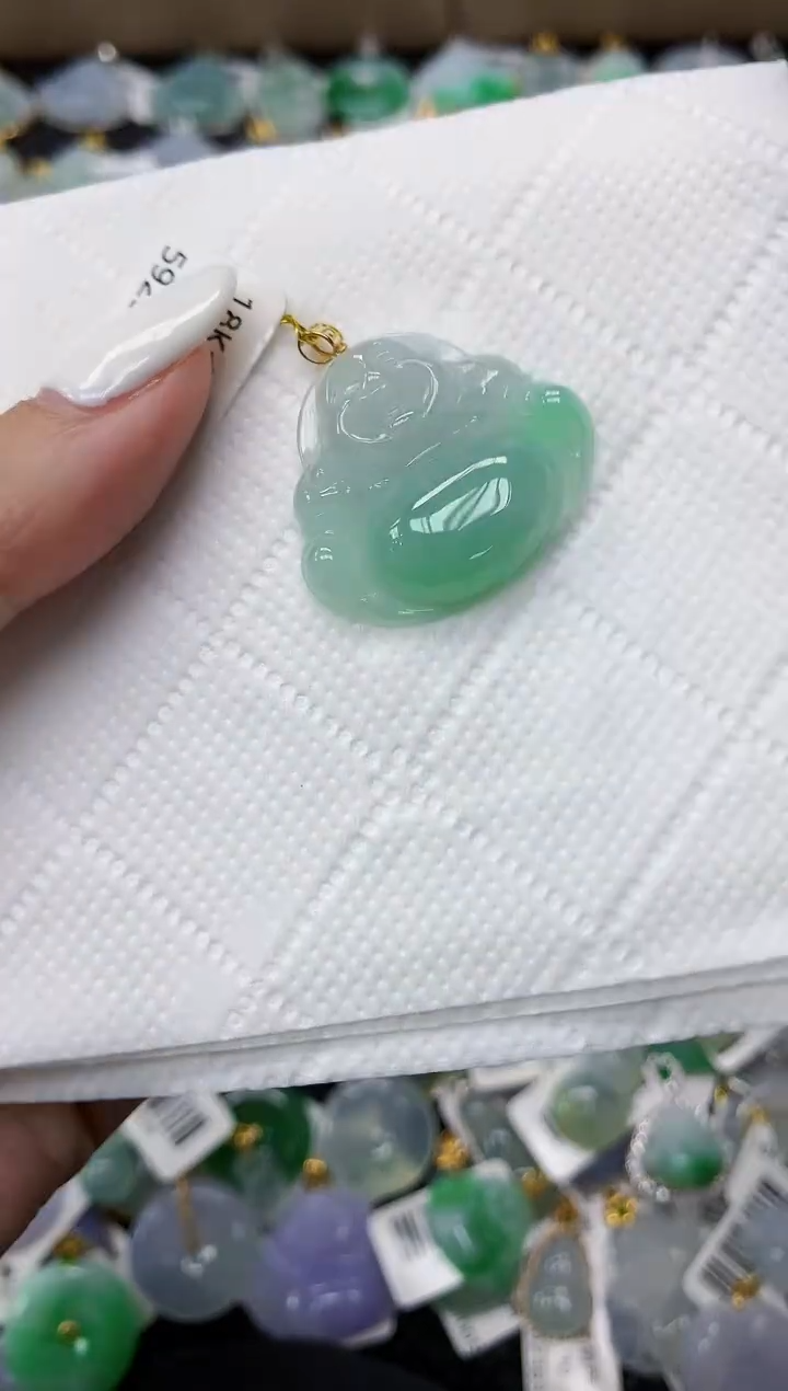 颈饰18K金镶嵌翡翠11111111111