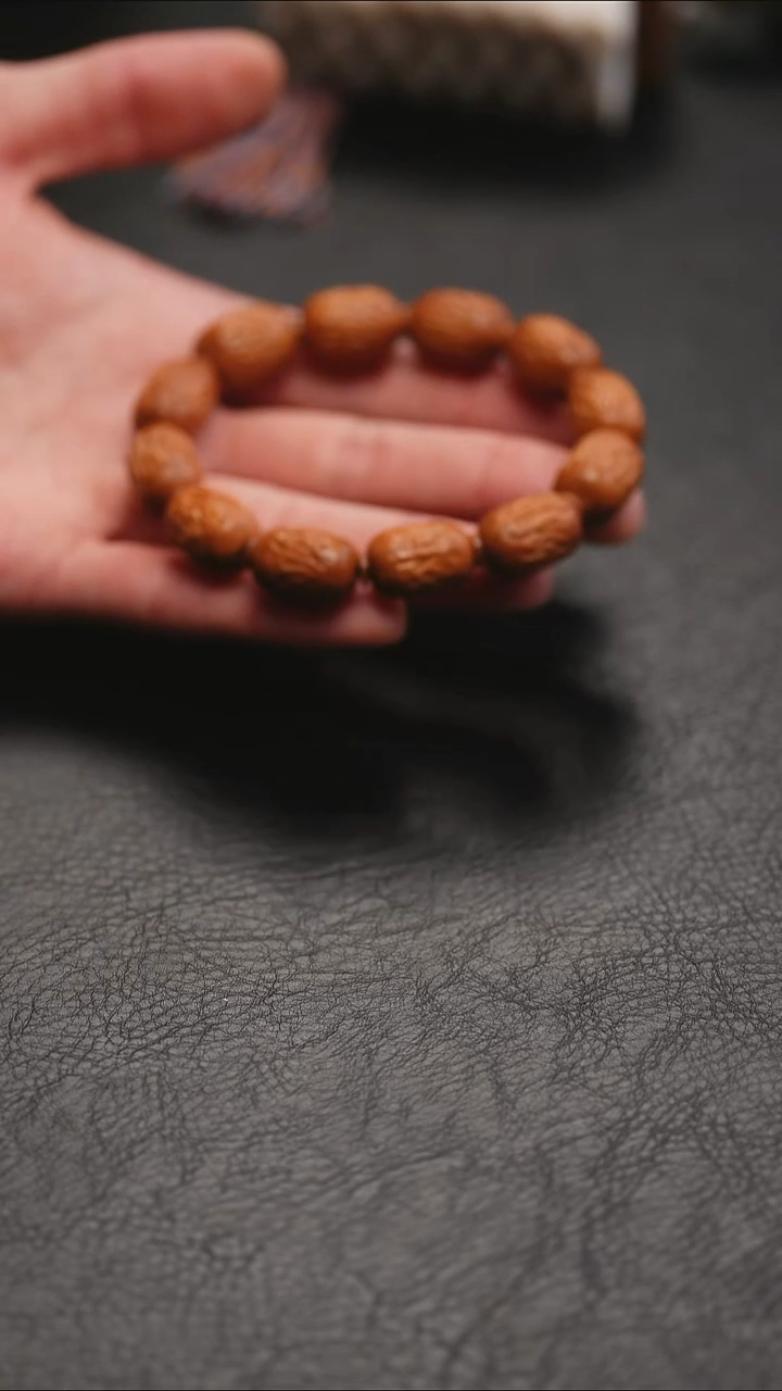 吊坠橄榄核苏沟通橄榄核