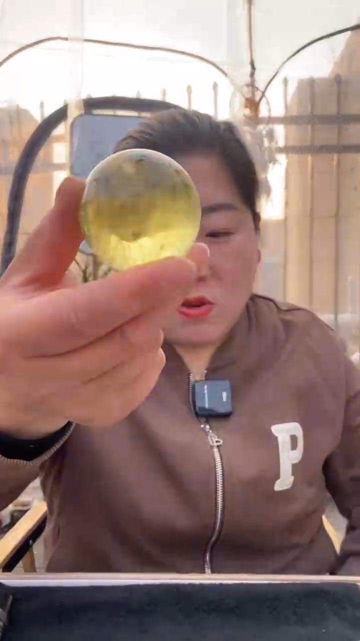 【闪购商品】水晶球未镶嵌黄水晶球D835