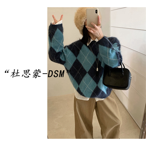 DSM-【格纹织旧】韩国货！25秋冬韩系慵懒复古方格套头毛衣T102