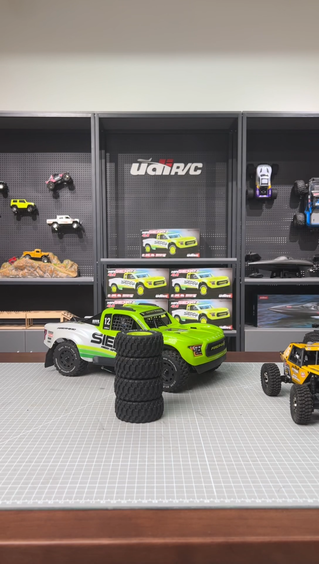 UDIRC优迪1203PRO短卡轮胎P12-106*2