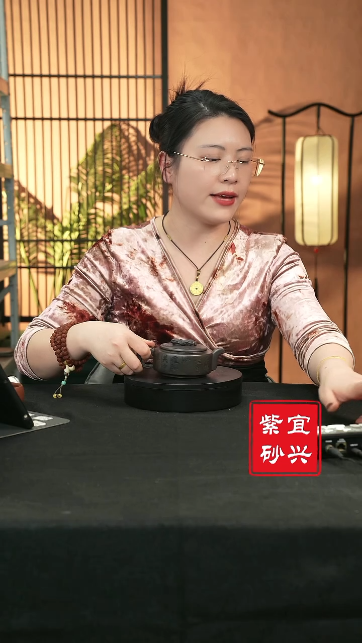 【闪购商品】紫砂茶壶90  卧虎藏龙  手工紫砂壶石黄