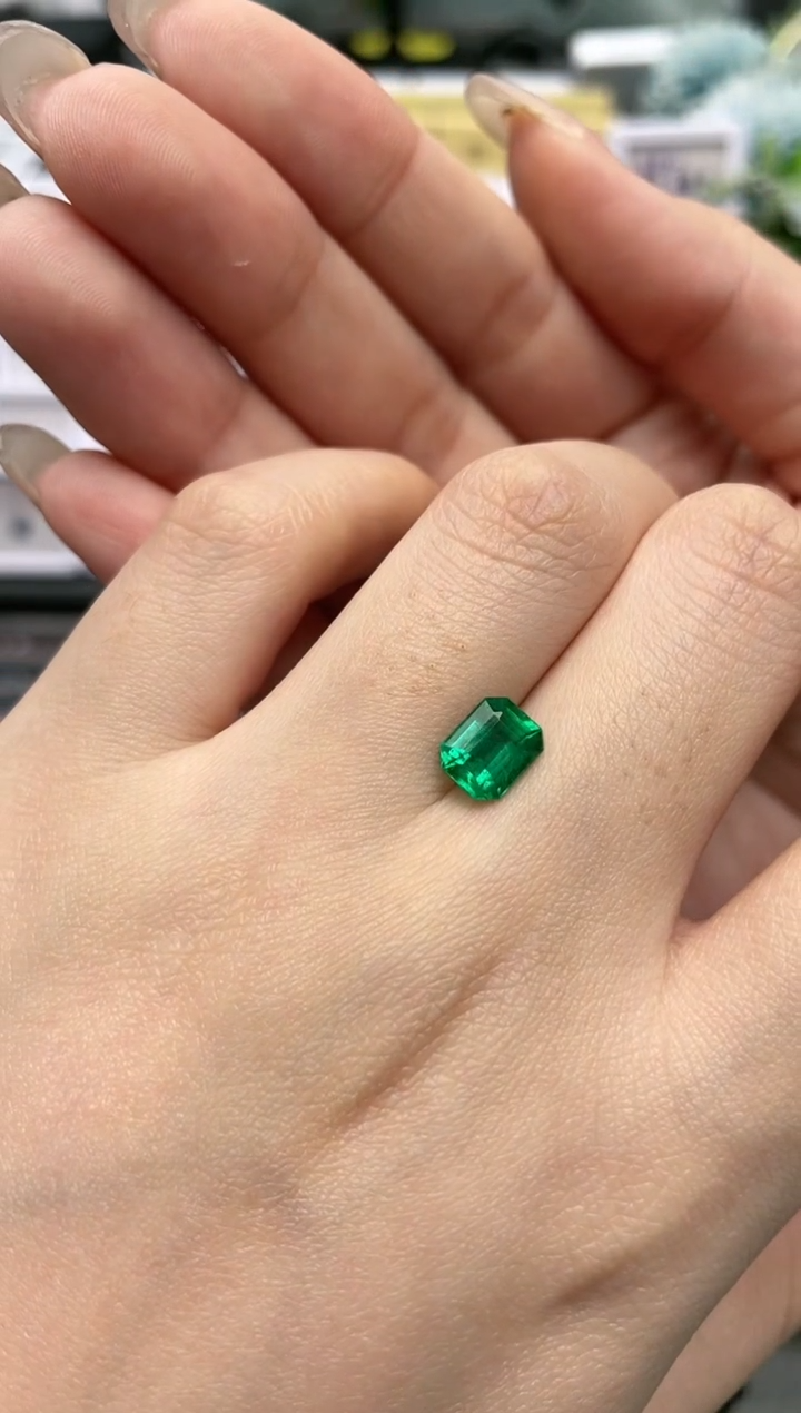 【闪购商品】祖母绿裸石未镶嵌1.62ct微油沃顿绿吉尔德赞比亚