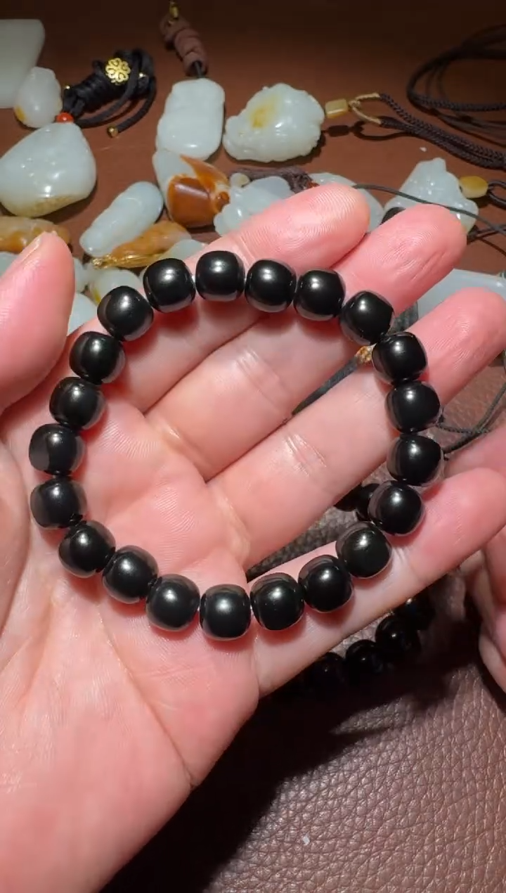 未镶嵌手链和田玉和田玉