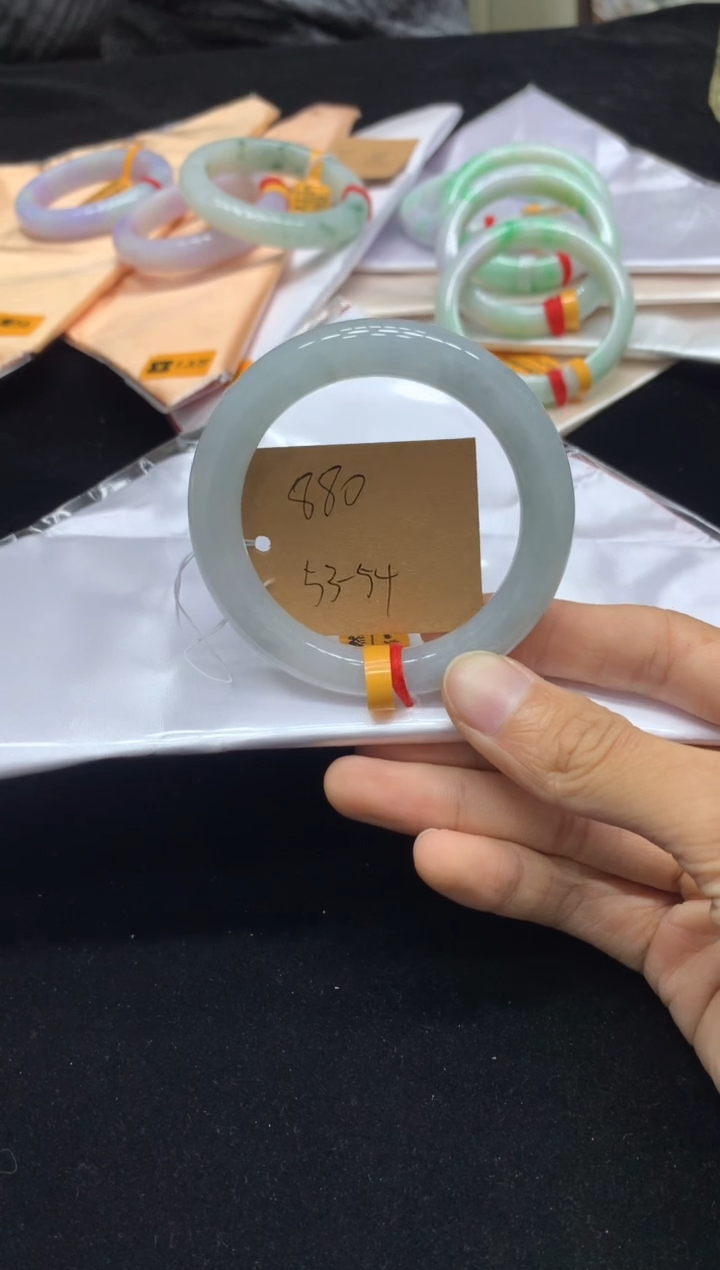 未镶嵌手镯翡翠L*（48小时鉴赏期）