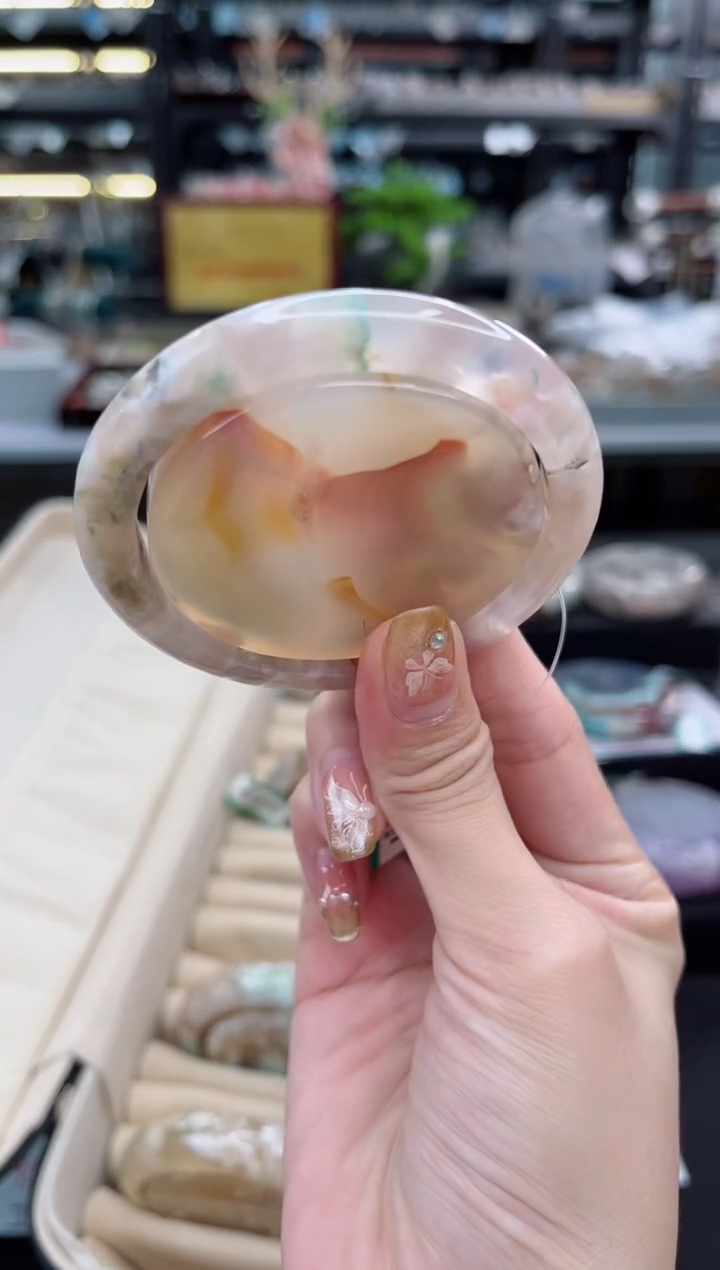 【闪购商品】石英质玉手镯未镶嵌54圈口（赠品镯心）6360720