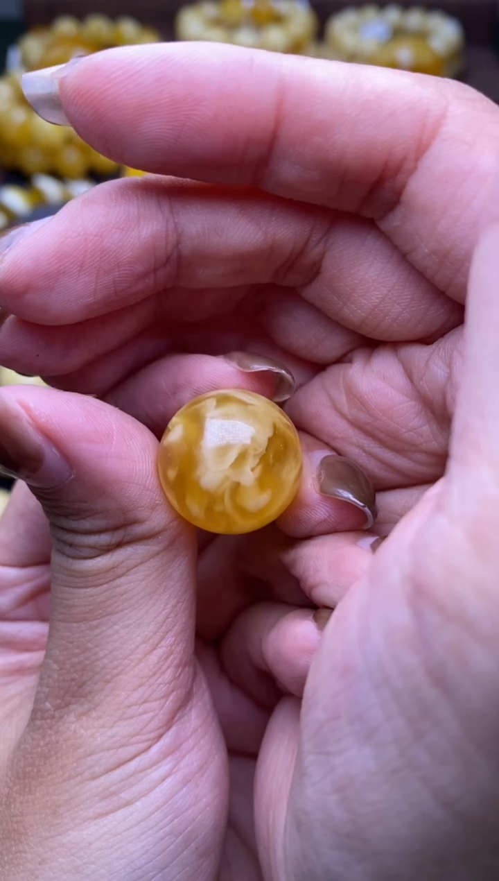 【闪购商品】琥珀裸石未镶嵌大小姐珠宝严选43