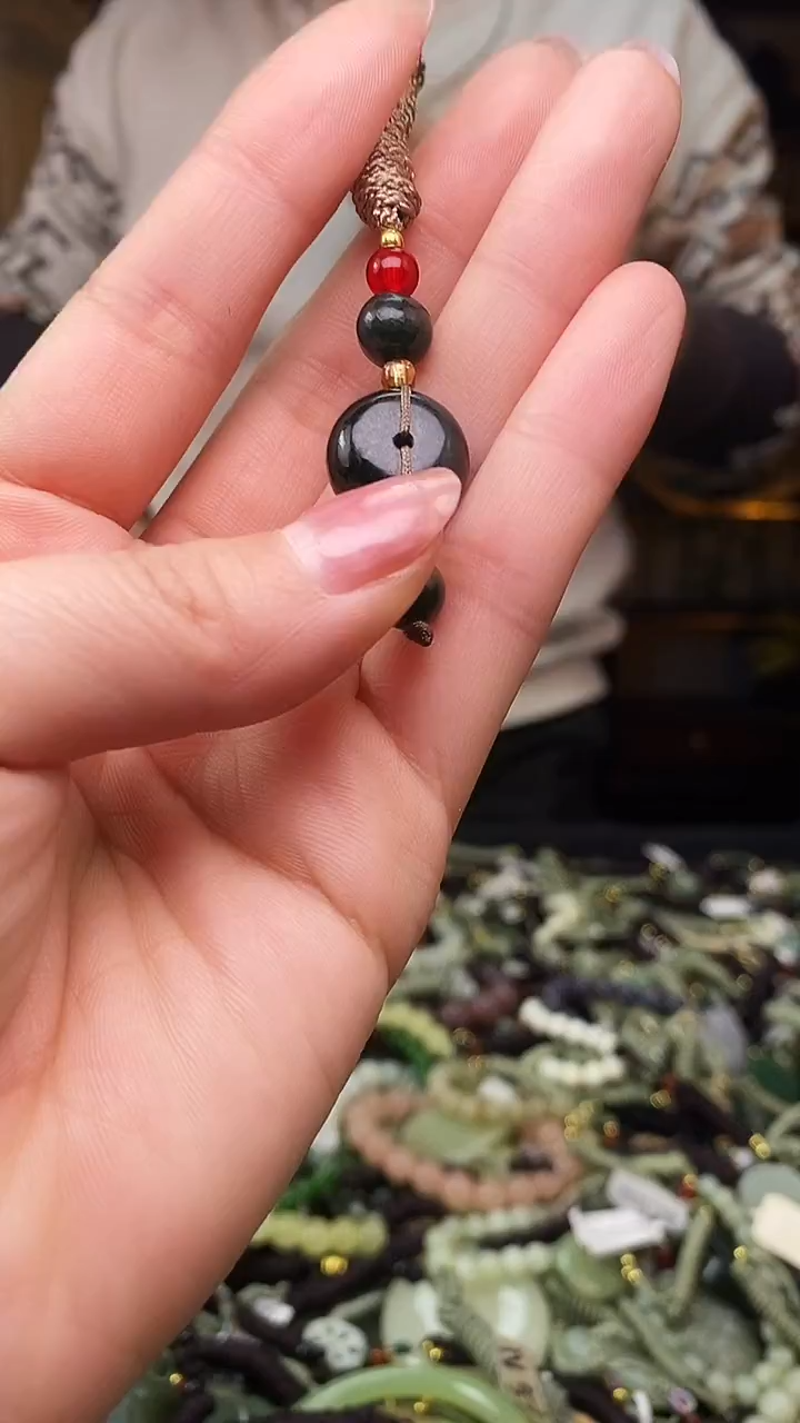 颈饰未镶嵌和田玉多样性发货，拍一发一