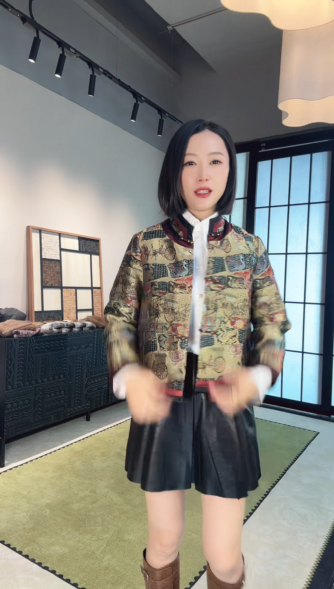 名家胡德银联名唐锦修身外套