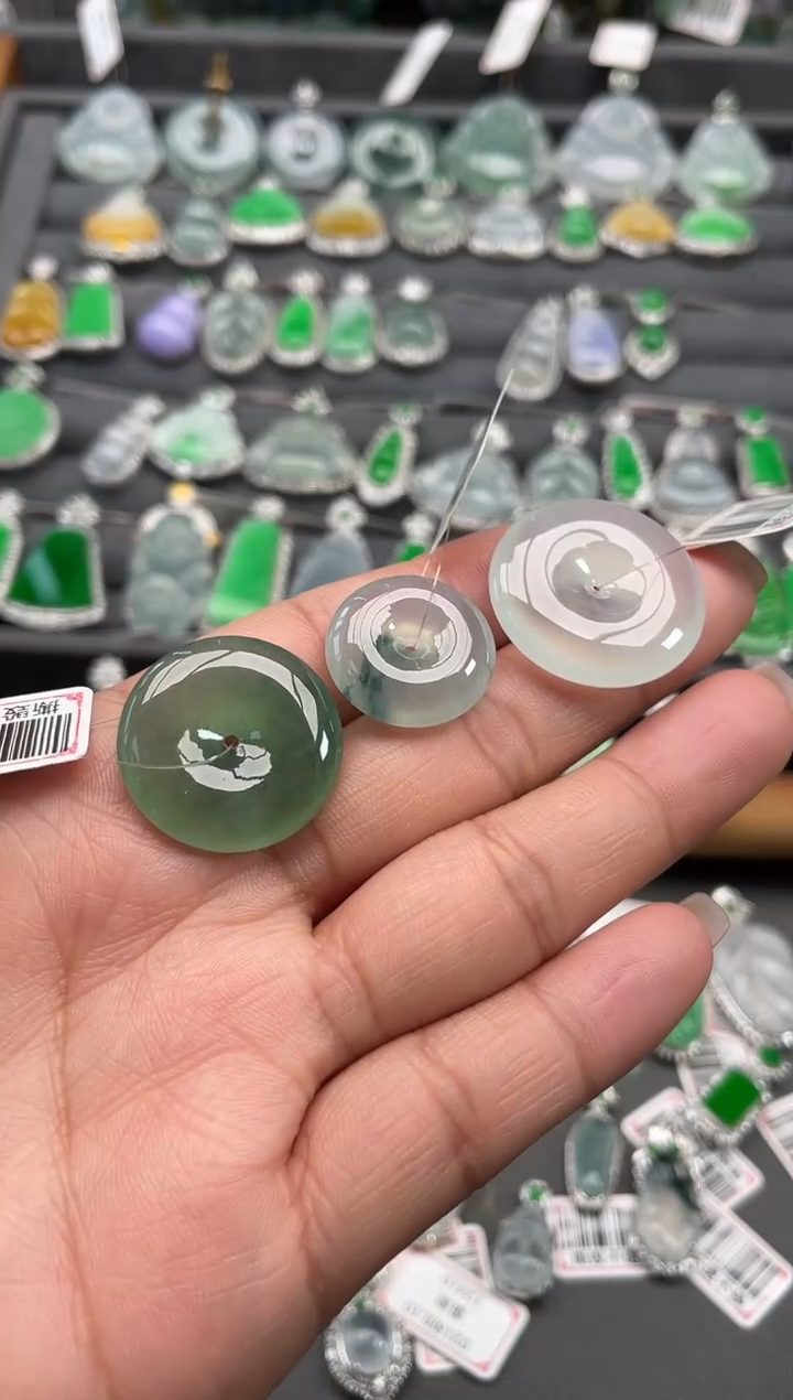 【闪购商品】翡翠挂件未镶嵌合集