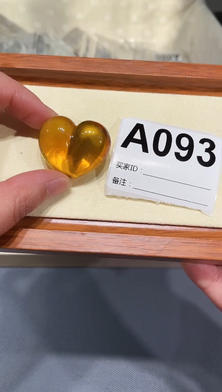 手链金珀未镶嵌A093 金珀 34*29mm