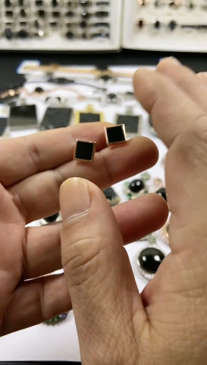 银S925镶嵌翡翠耳钉方形