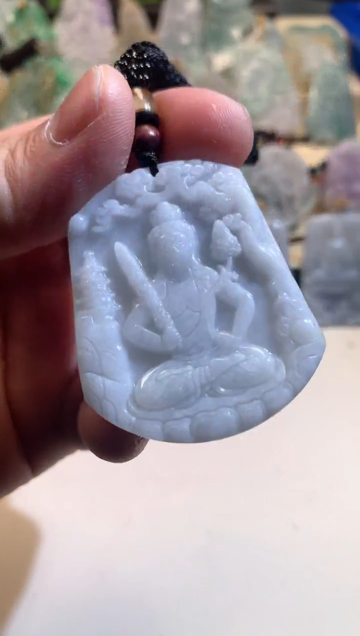 【闪购商品】翡翠颈饰未镶嵌02/07/41