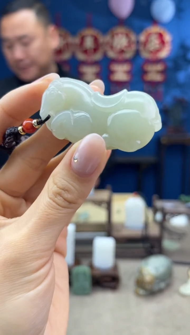 【闪购商品】和田玉颈饰未镶嵌1