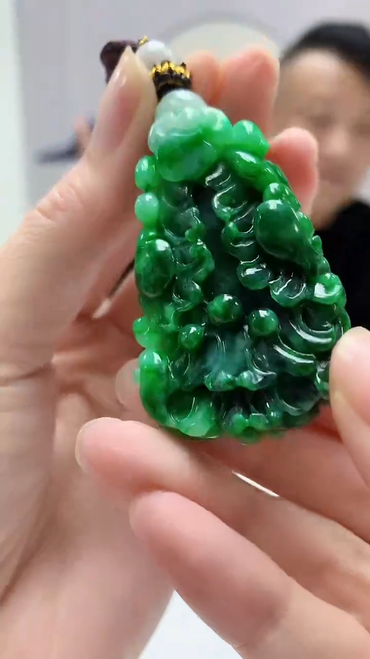 【闪购商品】定制翡翠未镶嵌4969zm-毛货挂件