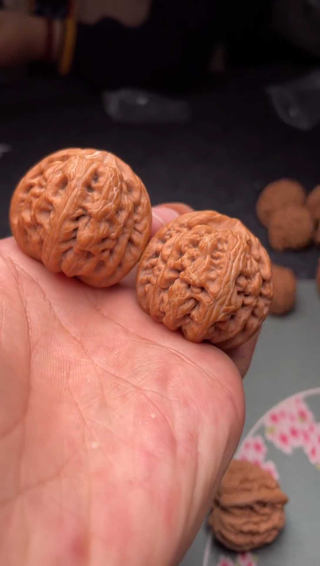 把件文玩核桃a328  红锦鲤 40尺