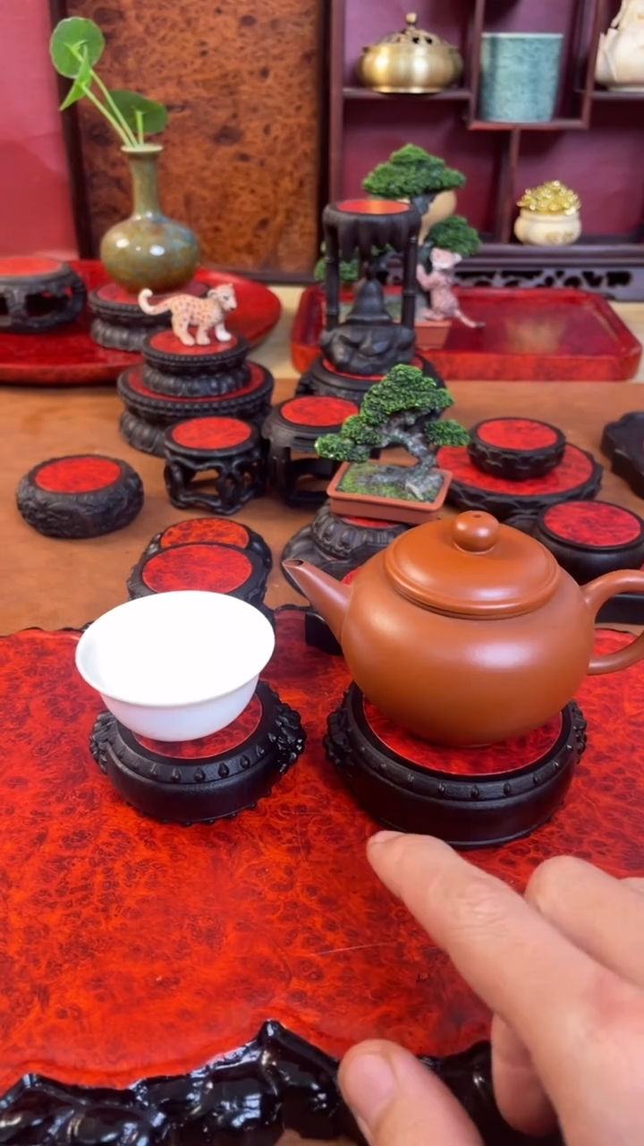 【闪购商品】东非黑黄檀（紫光檀）木艺大，小貔貅一套