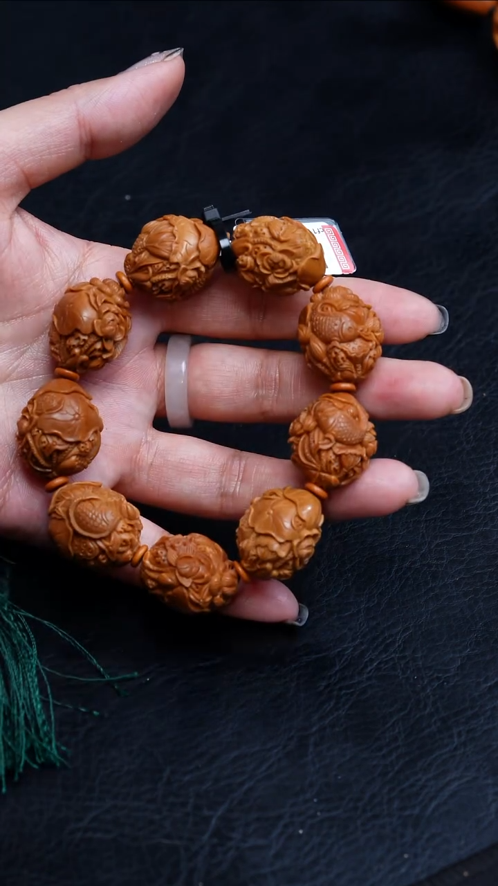 【闪购商品】橄榄核手串/手链21荷塘月色