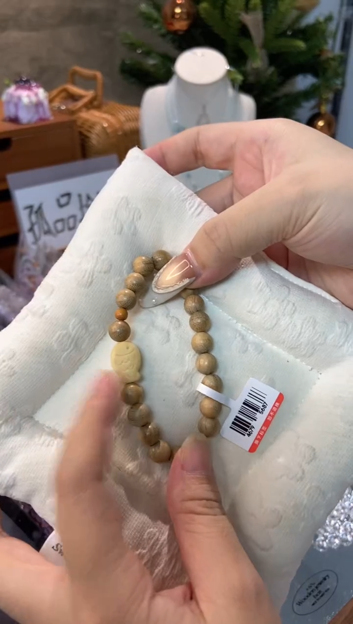 未镶嵌手串水晶孤品捡漏均匀瑕疵介意勿拍