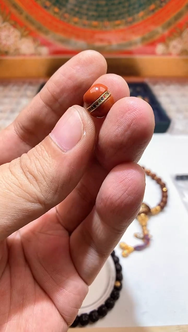 【闪购商品】南红玛瑙汉堡18K金镶嵌精品文玩配饰汉堡