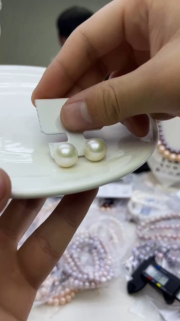 未镶嵌耳饰淡水珍珠不是学而思