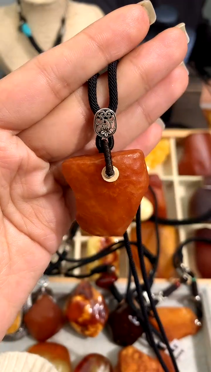 【闪购商品】蜜蜡裸石未镶嵌似玉