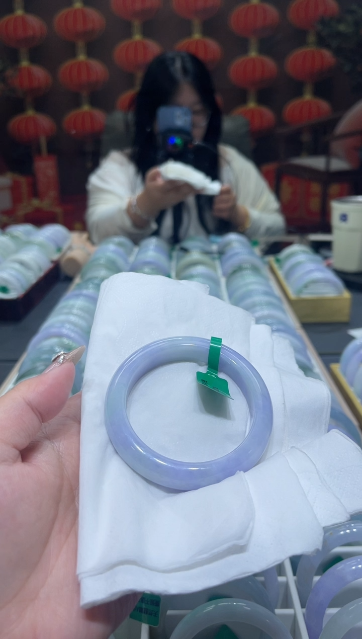 翡翠未镶嵌手镯00009709
