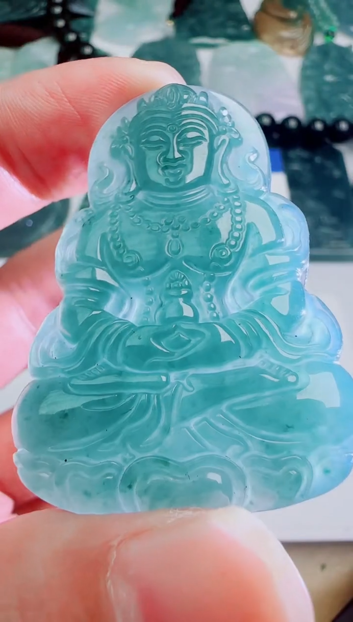 翡翠未镶嵌颈饰多样性随机发其一