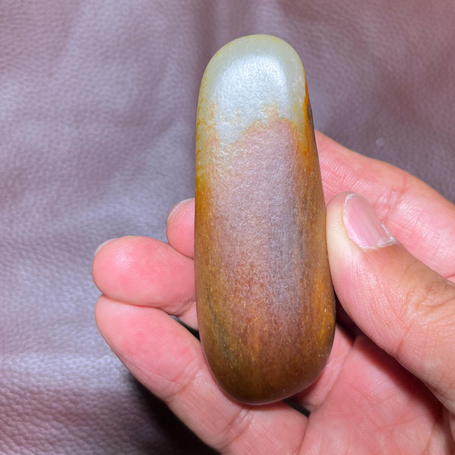 新疆和田玉籽料原石把件