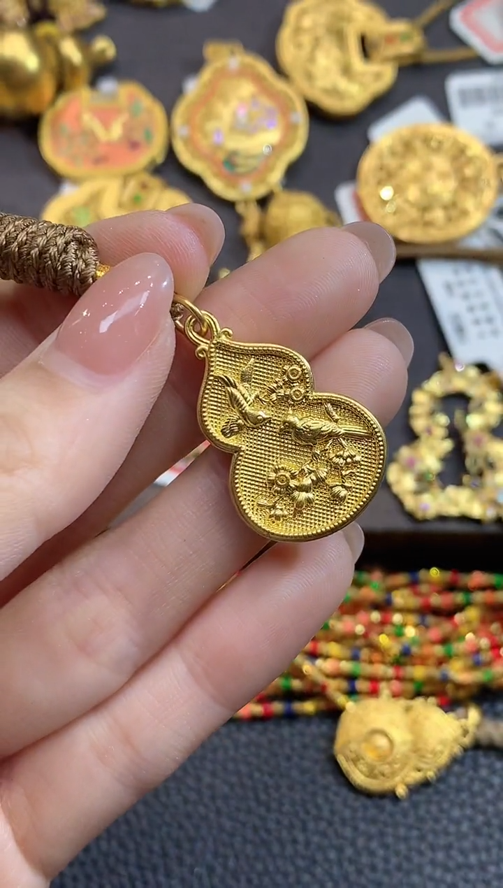吊坠(不含链)定制足金A35多样性发一件